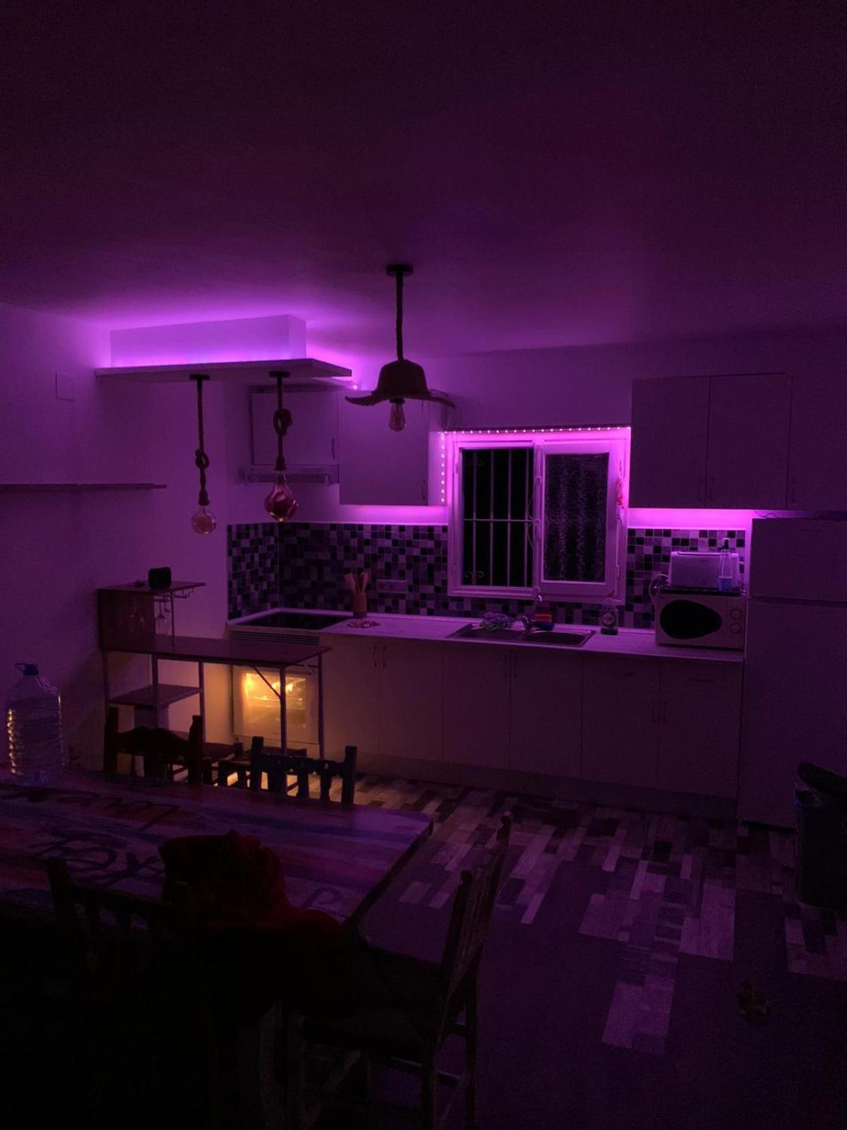 Casa Rural Malaga Monkey Love Con Jacuzzi Iznate Εξωτερικό φωτογραφία